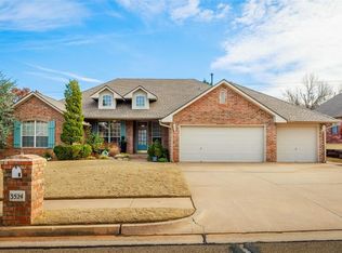 3524 Huntsman Rd, Edmond, OK 73003