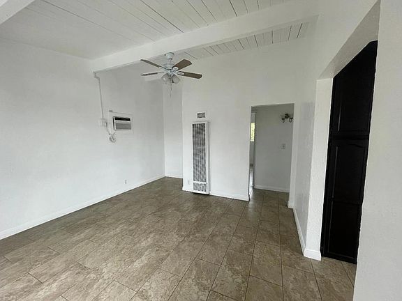 3rd image of 1949 Adams St APT 4