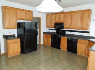 8024 Waggoner Trace Dr, Blacklick, OH 43004