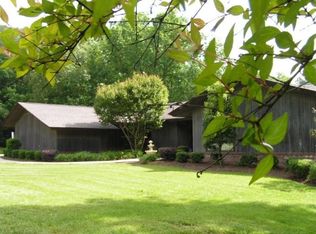 385 Lakeview Rd, Mocksville, NC 27028