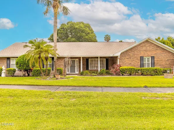 657 Pelican Bay Dr, Daytona Beach, FL 32119