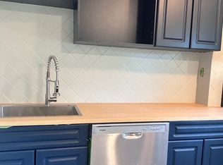 326 Ege Ave FLOOR 2, Jersey City, NJ 07304