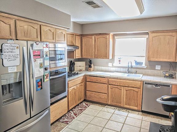 5th image of 1166 Cardinal Ln