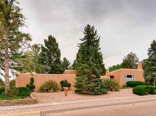 1478 Miracerros Loop N, Santa Fe, NM 87505