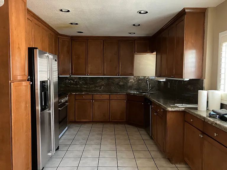 1805 Radford St — Photo 11