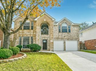815 Robins Way, Stafford, TX 77477