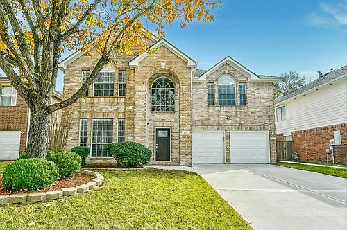 815 Robins Way Photo 1