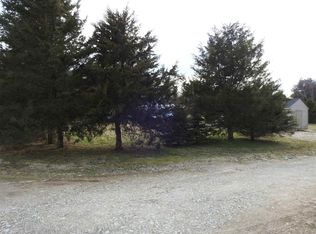 5899 W Blue Heron Ln, Mentone, IN 46539