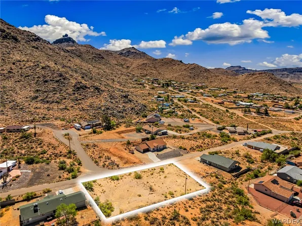 0 N Bluff Rd, Golden Valley, AZ 86413