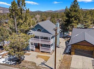 635 Villa Grove Ave, Big Bear City, CA 92314
