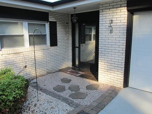 5th image of 124 Colonial Heights Ln