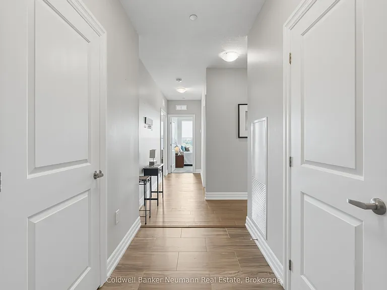 1880 Gordon St S #402 — Photo 5
