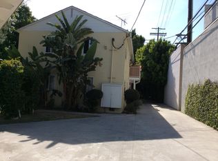 11353 Riverside Dr, North Hollywood, CA 91602