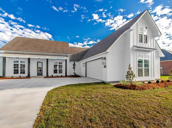 489 Glenwild Dr, Thibodaux, LA 70301
