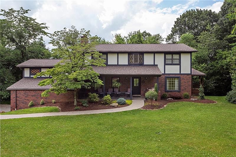 1st image of 5004 Summer Hill Ln