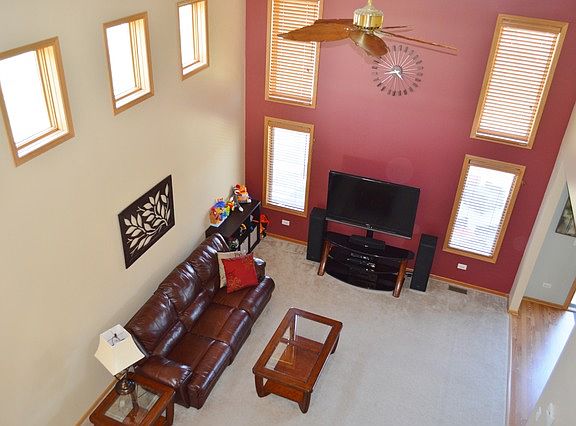 3rd image of 8254 Pecan Pl