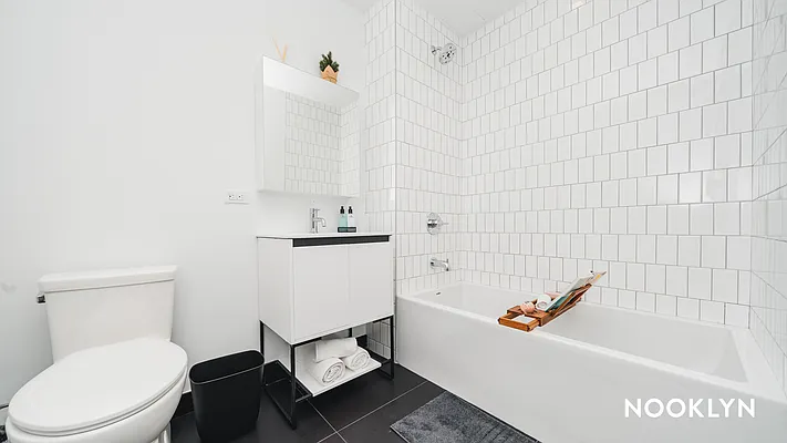 Rented by Nooklyn NYC LLC | media 17