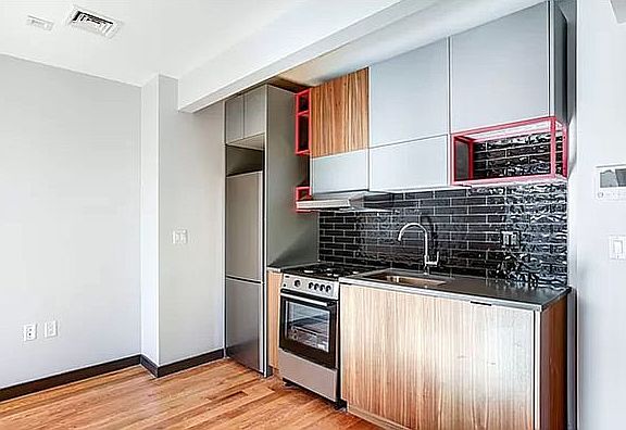 2nd image of 258 Metropolitan Ave #3G
