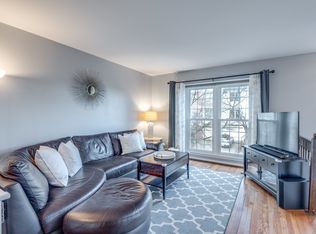 46878 Trumpet Cir, Sterling, VA 20164