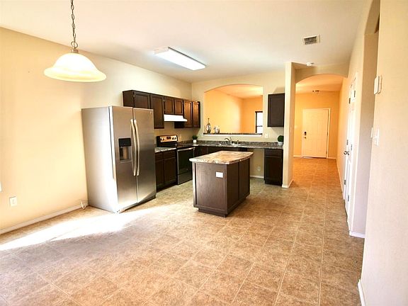 5th image of 11109 Borrado Dr