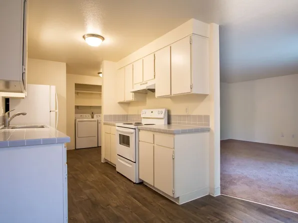 147A - Park Place Apartments