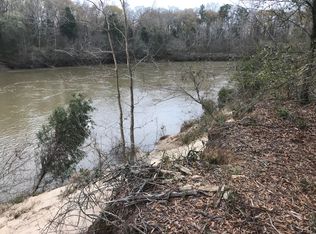 42 N Dennis Trl, Columbus, MS 39705