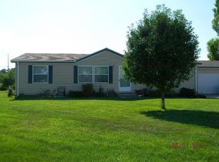 3014 Goldenrod Ct, North Platte, NE 69101