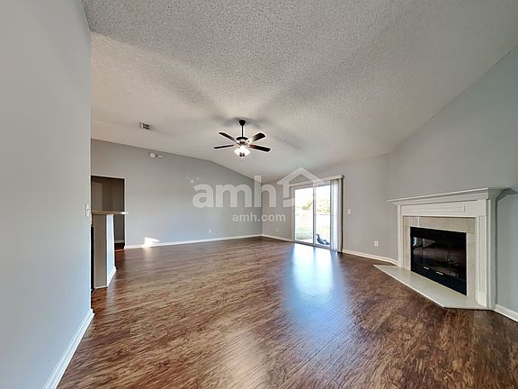 5th image of 3280 Fox Squirrel Dr