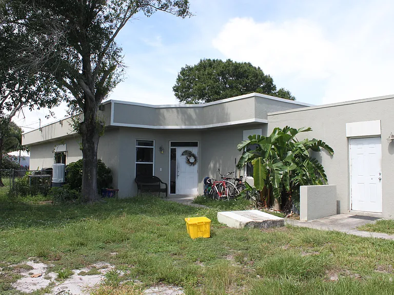 673 Ipswich St — Photo 2