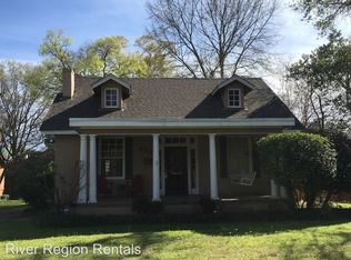 832 Cloverdale Rd, Montgomery, AL 36106