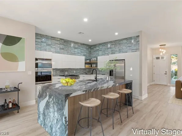 1605 Shadow Rock Dr, Las Vegas, NV 89117