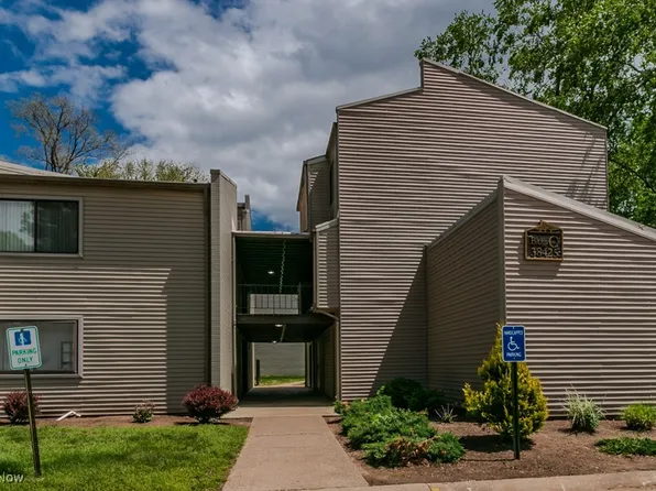 38425 N Lane Rd #C-206, Willoughby, OH 44094