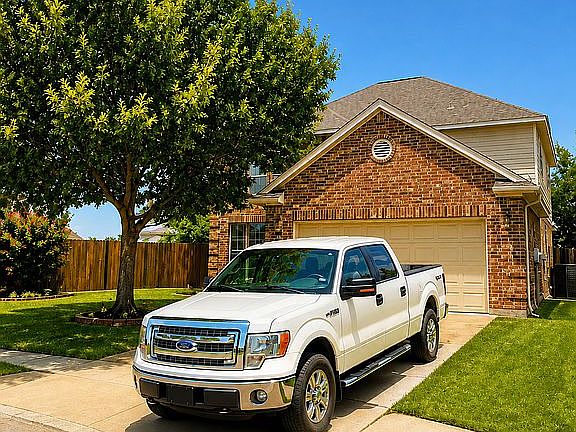 2nd image of 10834 Axton Ct