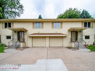 5136 Poppleton Ave, Omaha, NE 68106