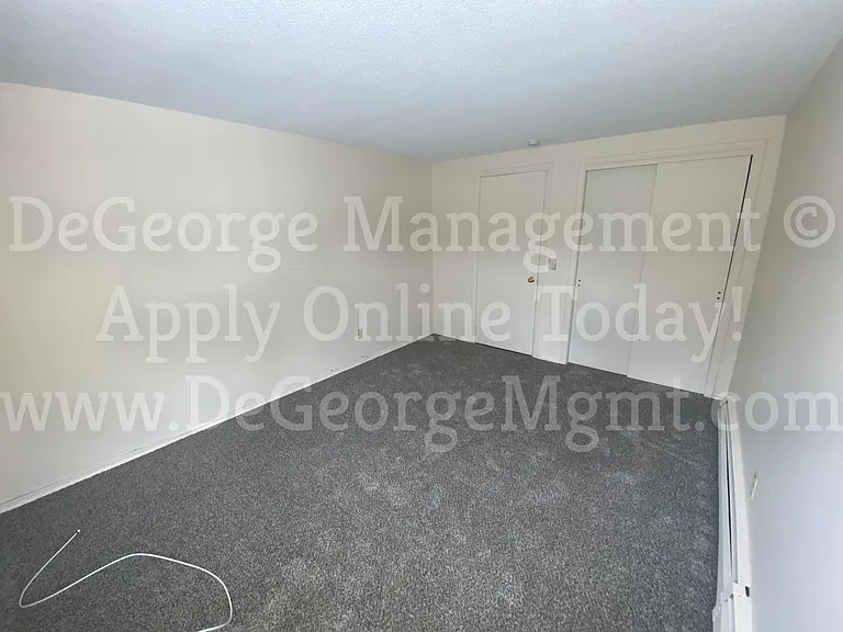 Walworth Garden Apartments — Photo 54