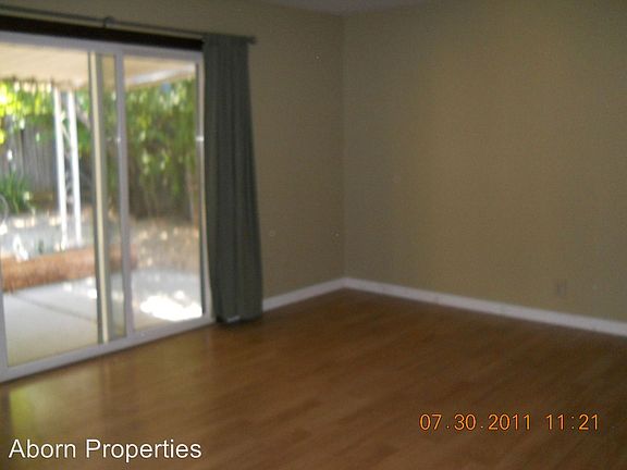 3rd image of 246 Shoshone Dr