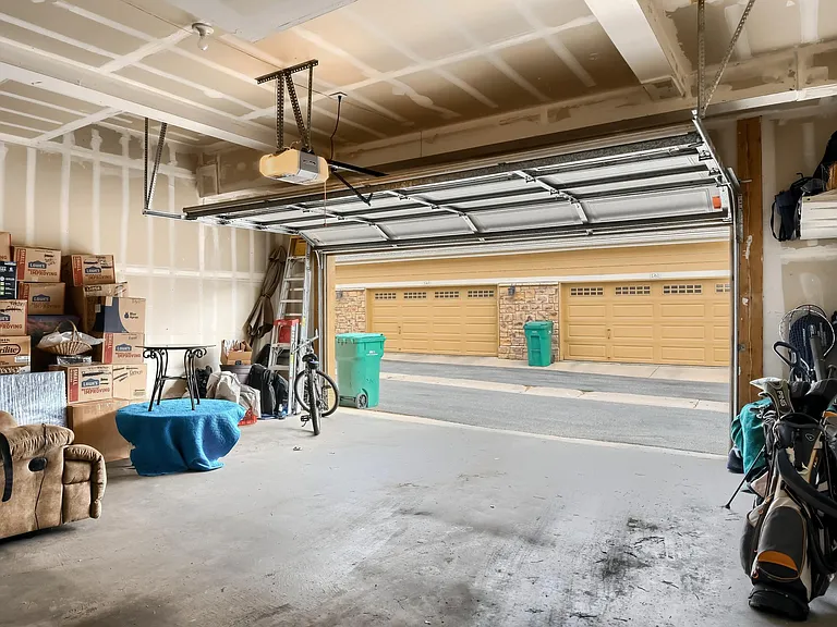 1751 S Buchanan Cir — Photo 36