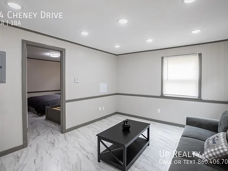 64 Cheney Dr — Photo 12