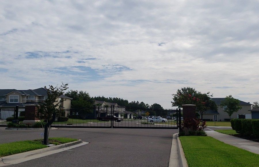 2nd image of 416 Southwood Way