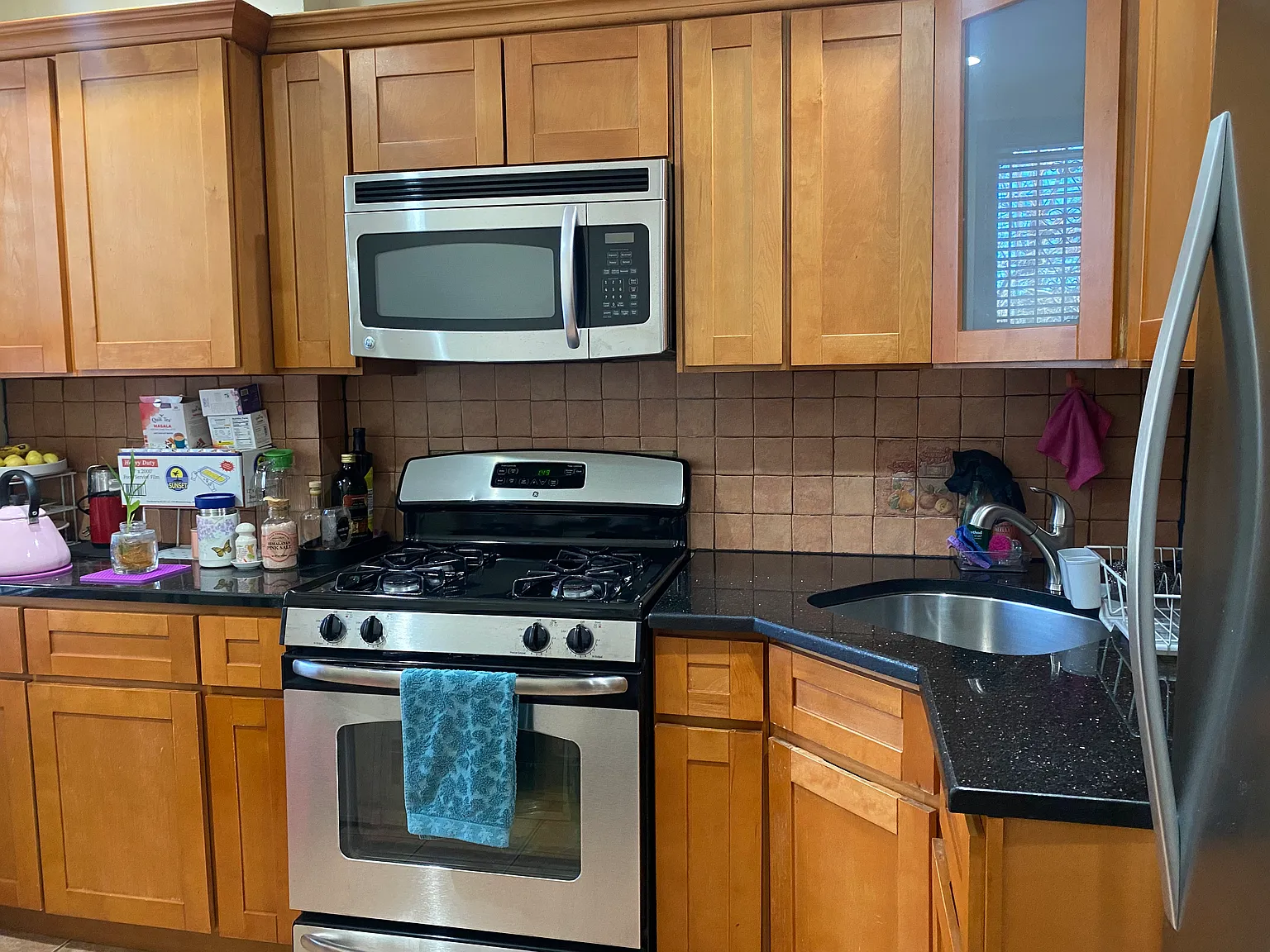 1503 Greene Avenue — Photo 2