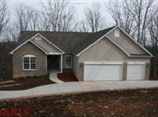 4090 Lynch Rd, House Springs, MO 63051