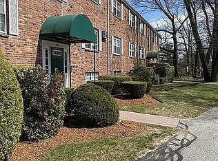 198 Boston Post Rd E APT 10, Marlborough, MA 01752