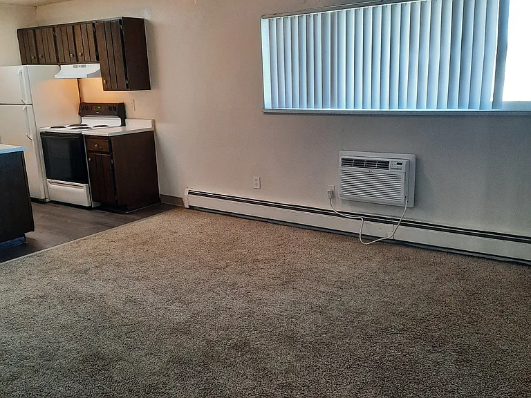 Apartments for Rent — Photo 3