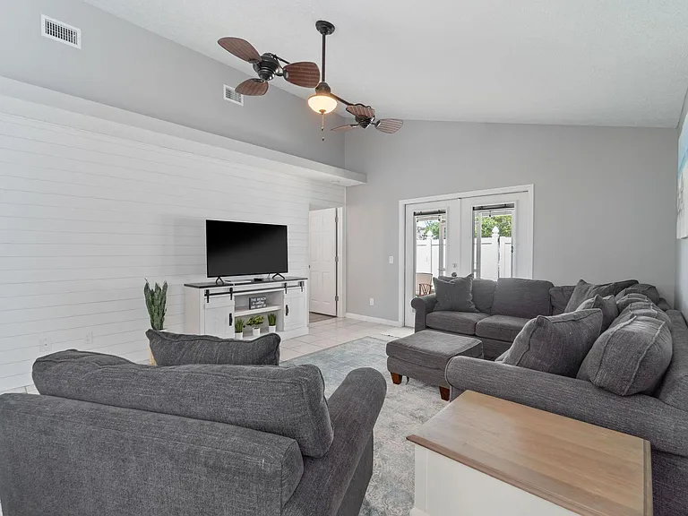 11812 Sand Dune Dr — Photo 17