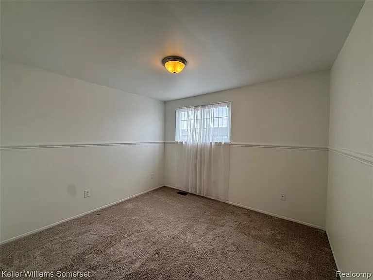 28423 Raleigh Crescent Dr #44 — Photo 15