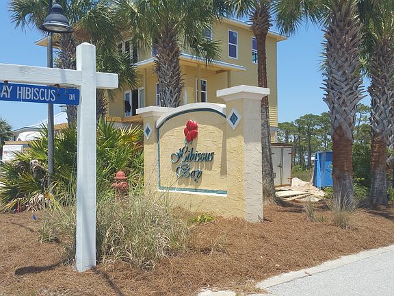 3rd image of 245 Bay Hibiscus Dr