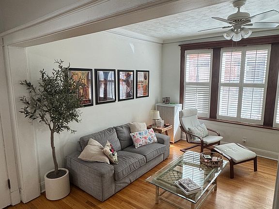 4th image of 2749 N Hampden Ct APT 2E