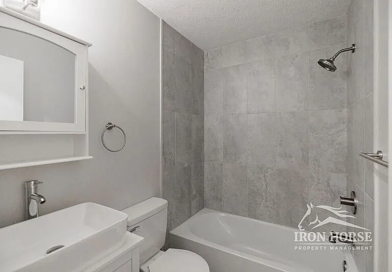 131 Plantation Rd — Photo 16