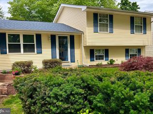 7909 Kings Bench Pl, Pasadena, MD 21122