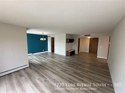 "Spacious 2-Bed, 2-Bath Condominium Retreat in Prime Edina Location - 1300 Sq Ft of Comfort!" — Photo 4